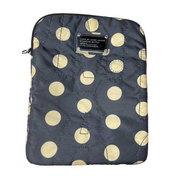 Marc by Marc Jacobs iPad Tablet Polka Dot Sleeve - Picture 2 of 5
